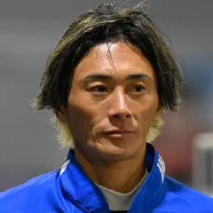 峰 竜太